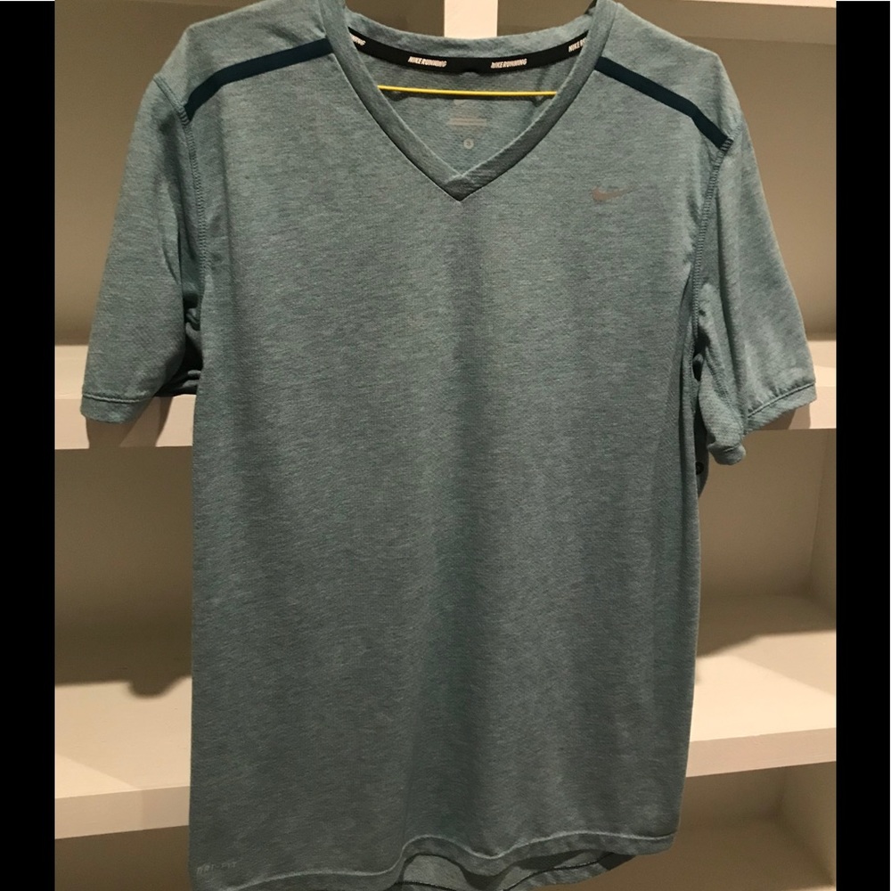 Nike Running Dri-fit shirt ! Size small ! 🔥🔥